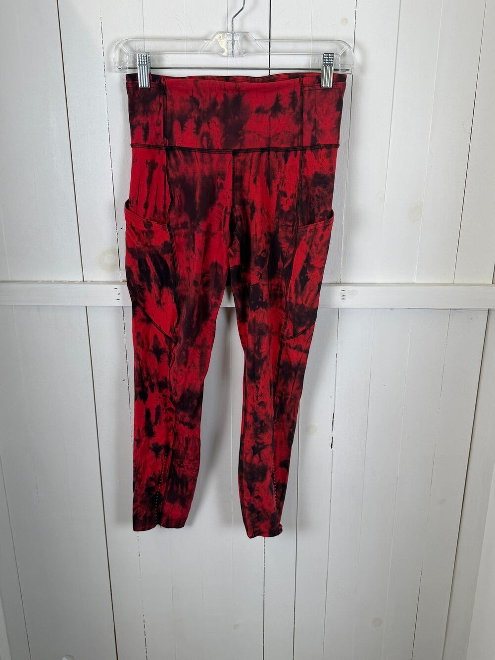 Lululemon Red Ankle Leggings Size 6 Nylon Excellent Condition